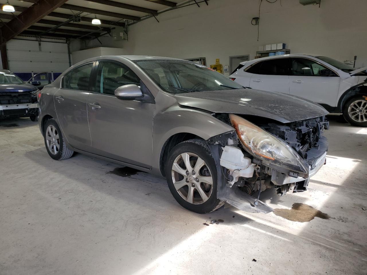 2010 Mazda 3 - Image 4