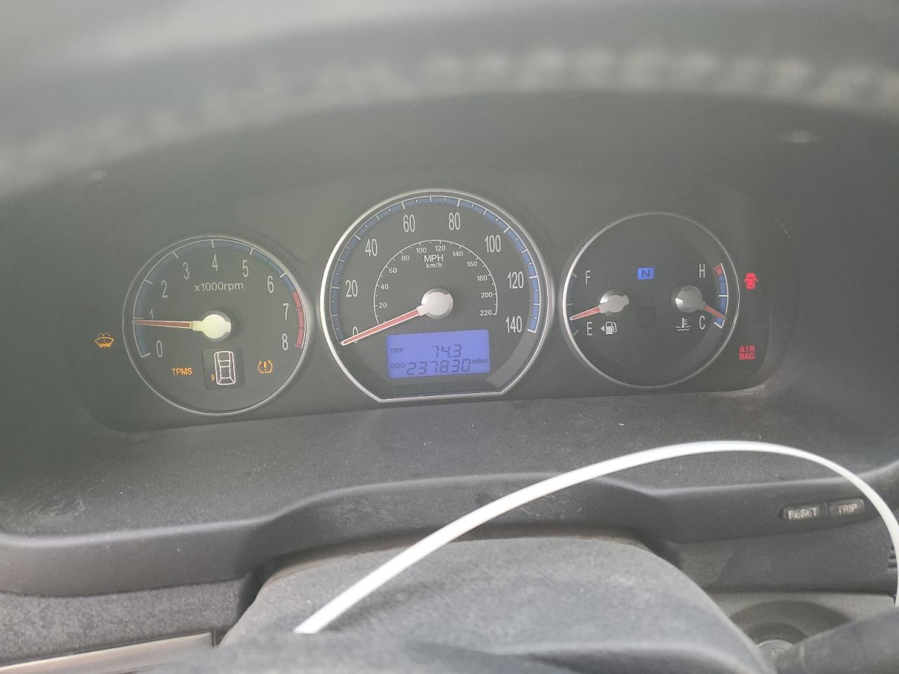 2007 Hyundai Santa Fe - Image 9