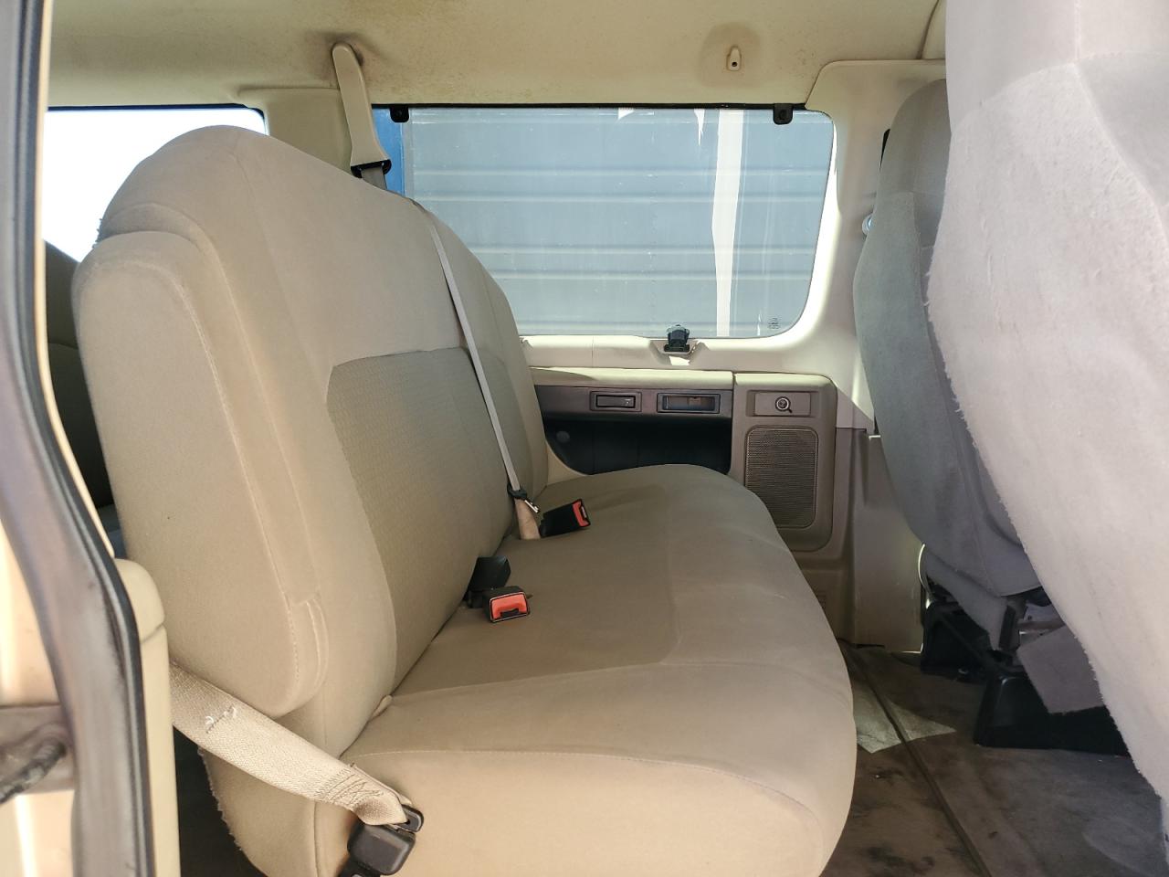 2012 Ford Econoline - Image 11