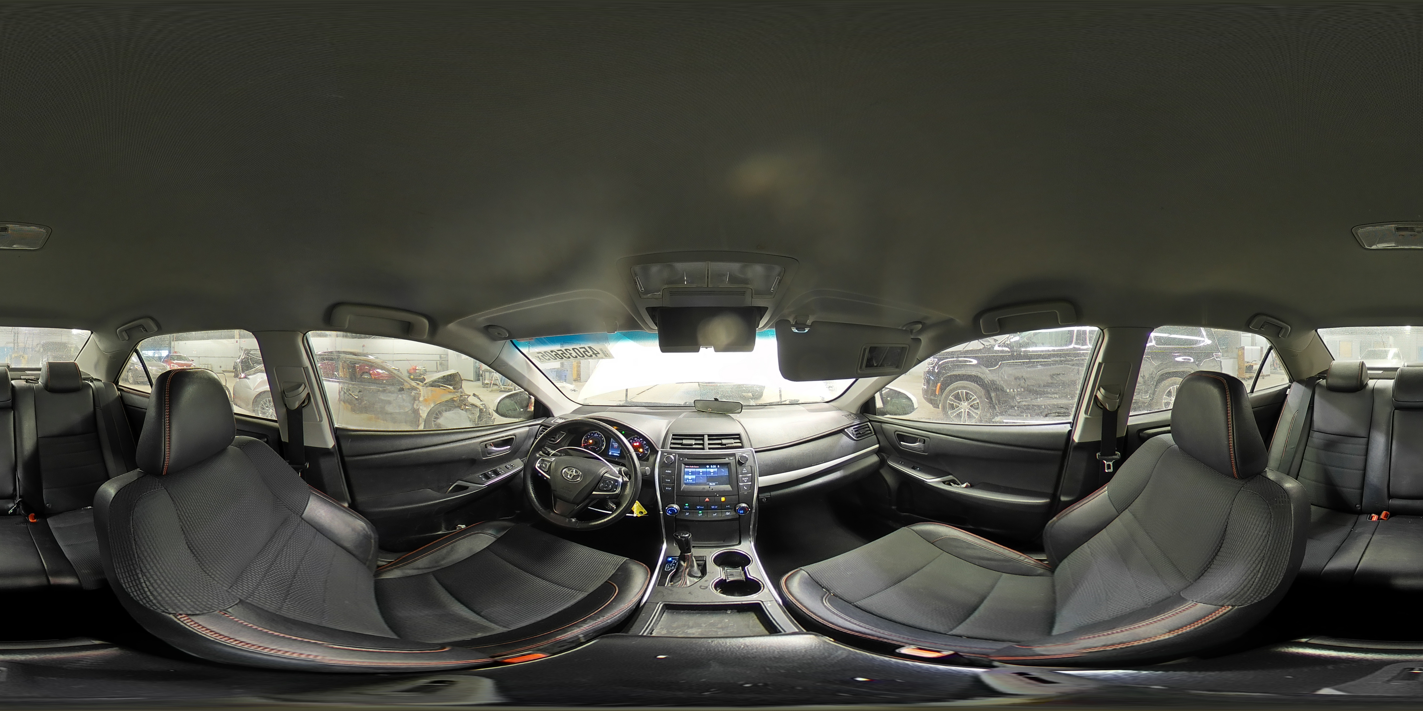 2016 Toyota Camry - Image 13