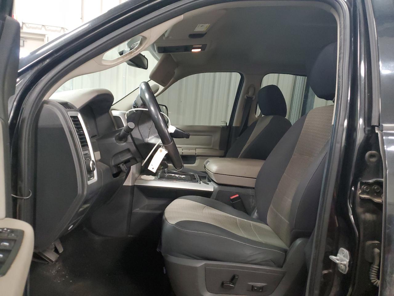 2011 Dodge RAM - Image 7