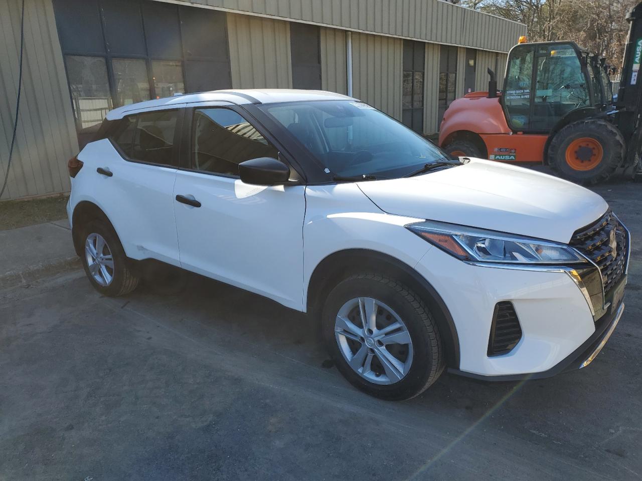 2022 Nissan Kicks - Image 4