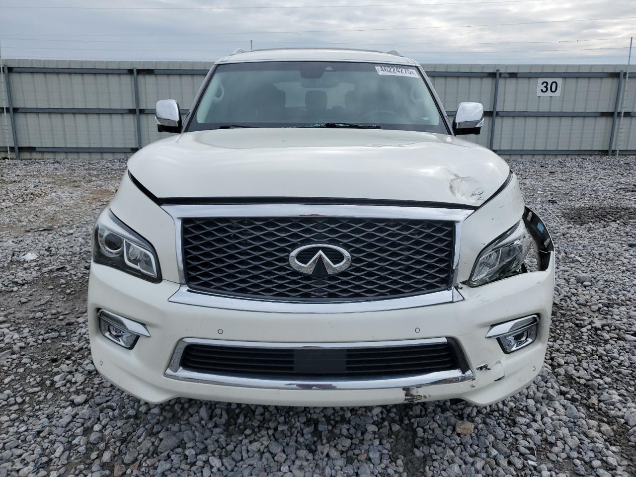 2017 Infiniti QX80 - Image 5