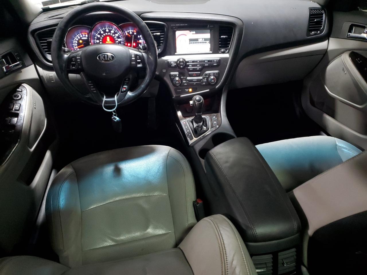 2013 Kia Optima - Image 8