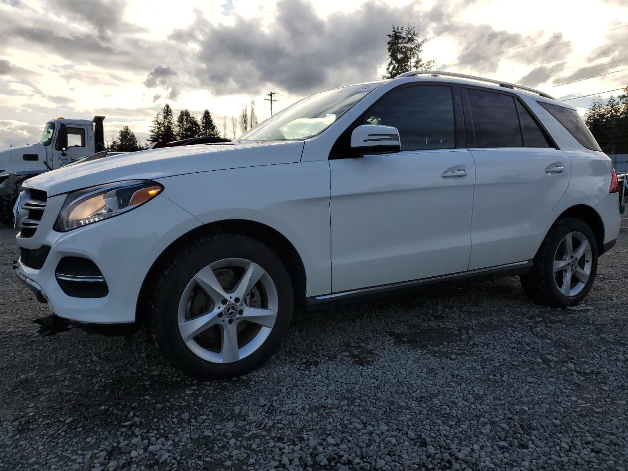 2018 Mercedes-Benz GLE - Image 1