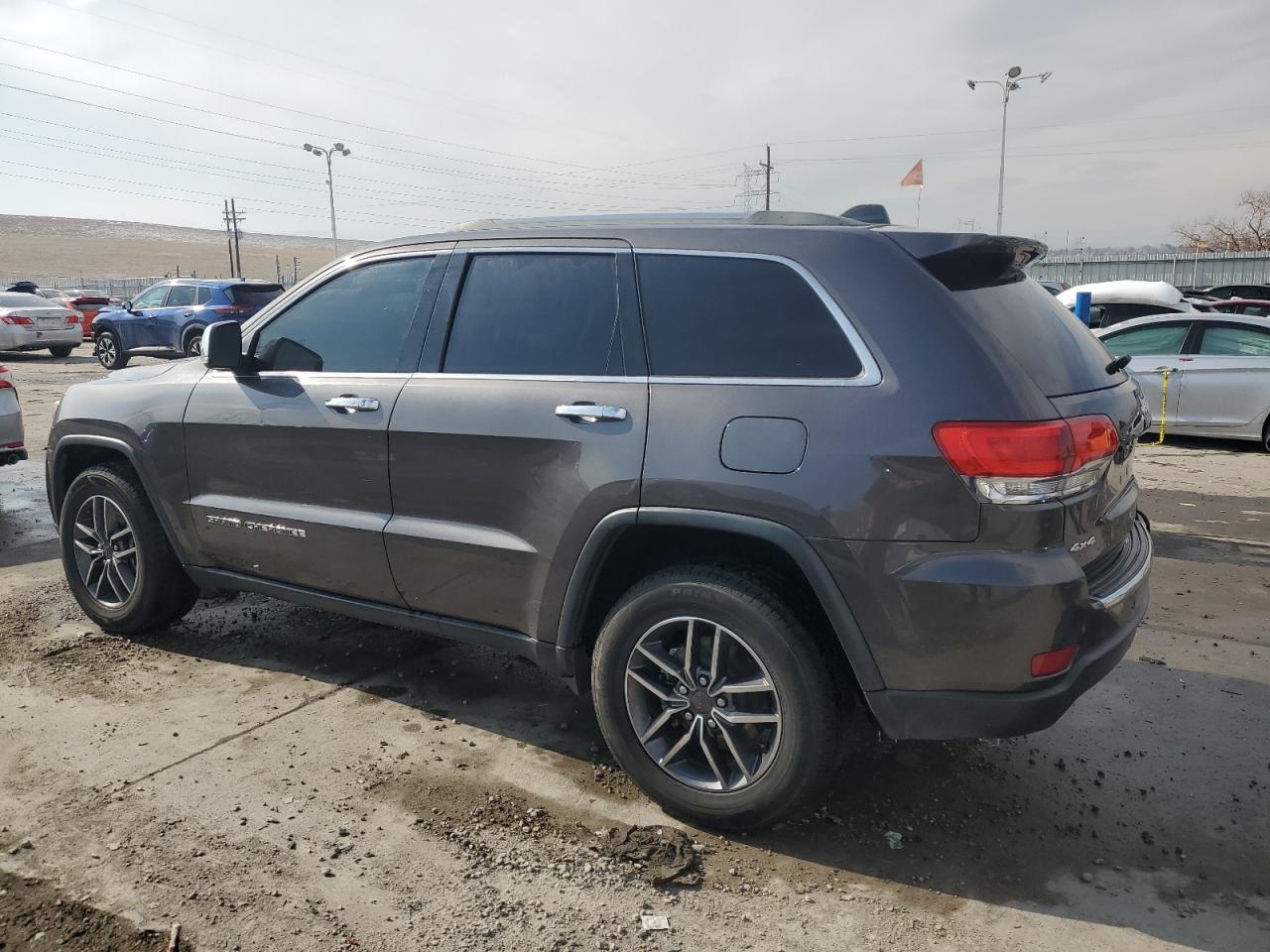 2019 Jeep Grand Cherokee - Image 2