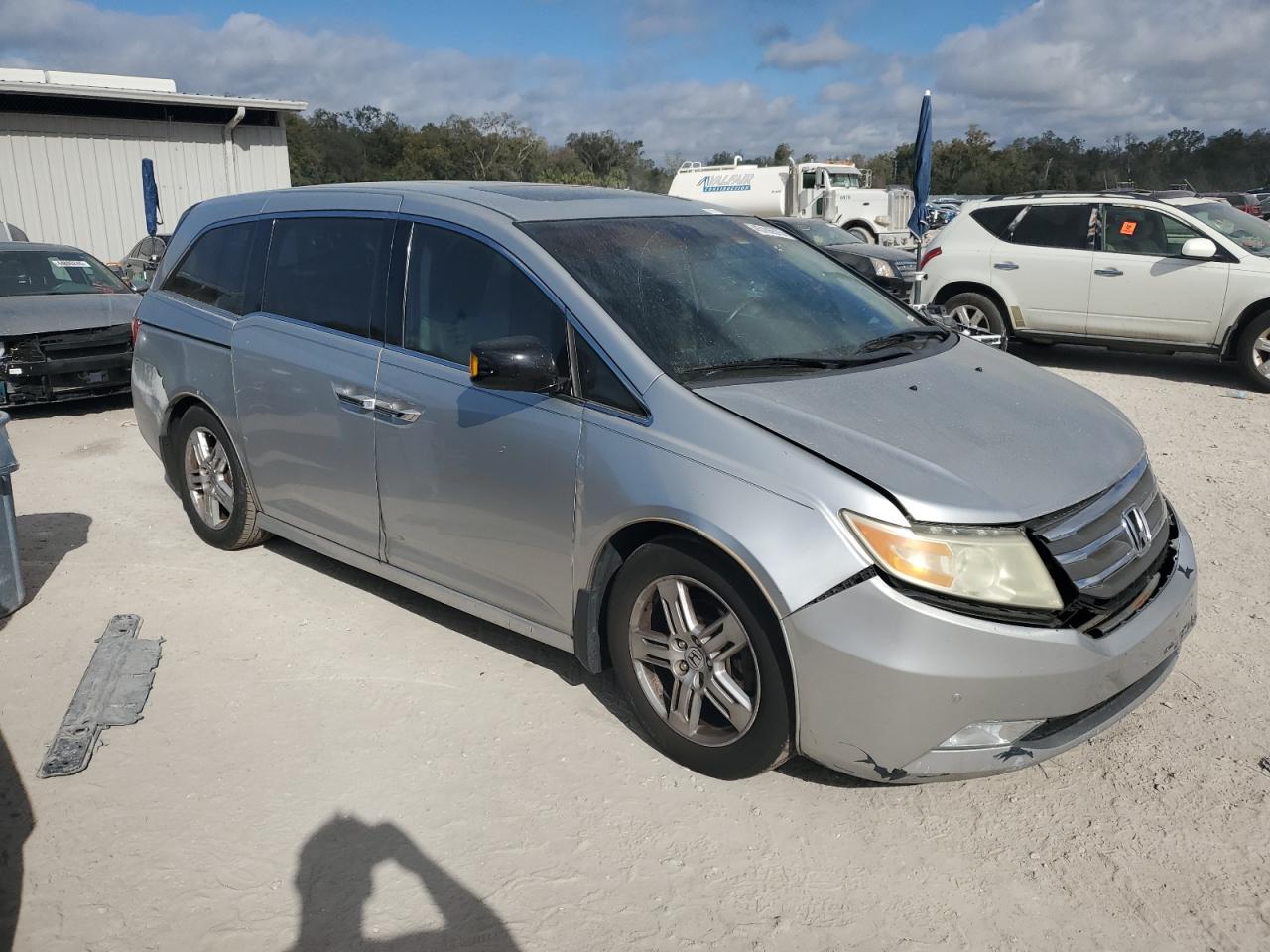 2011 Honda Odyssey - Image 4