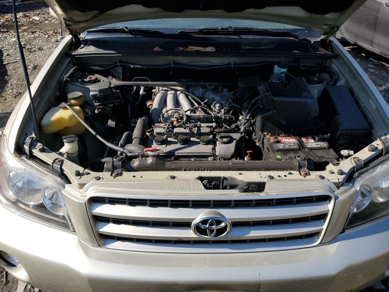 2002 Toyota Highlander - Image 12