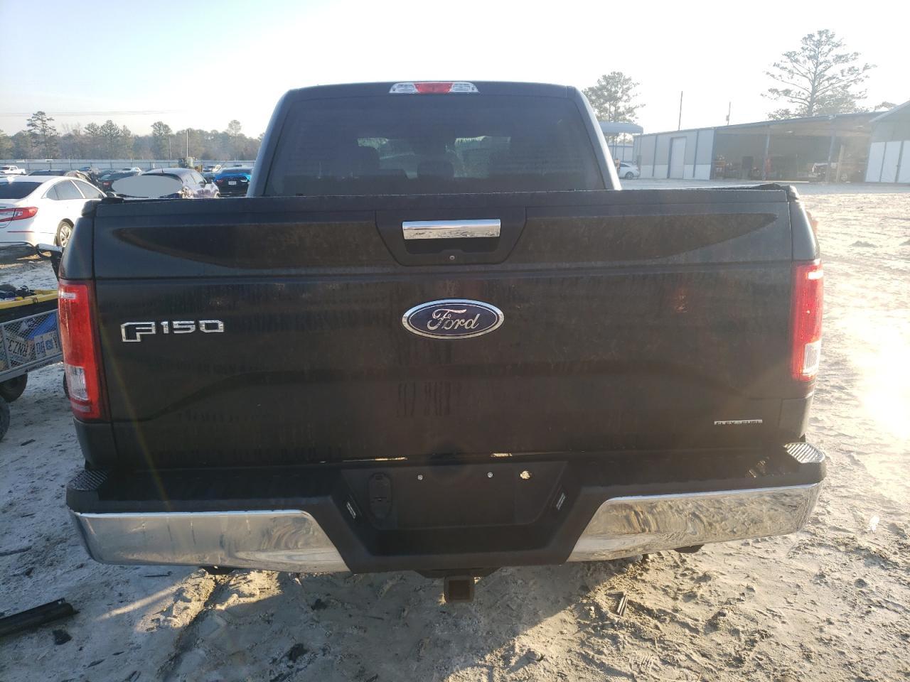 2015 Ford F-150 - Image 6