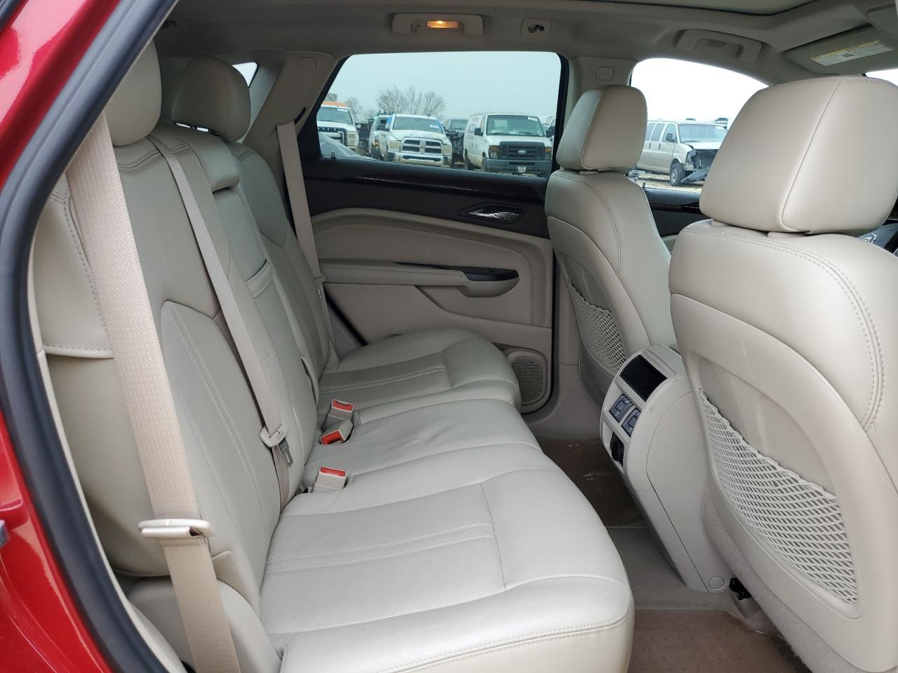 2015 Cadillac SRX - Image 11