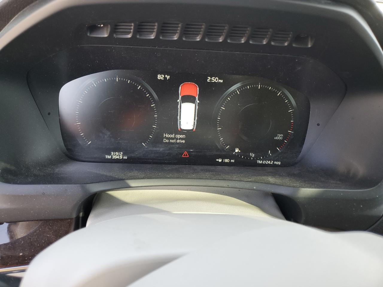 2016 Volvo XC90 - Image 9