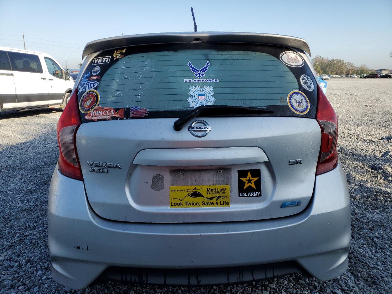 2015 Nissan Versa - Image 6