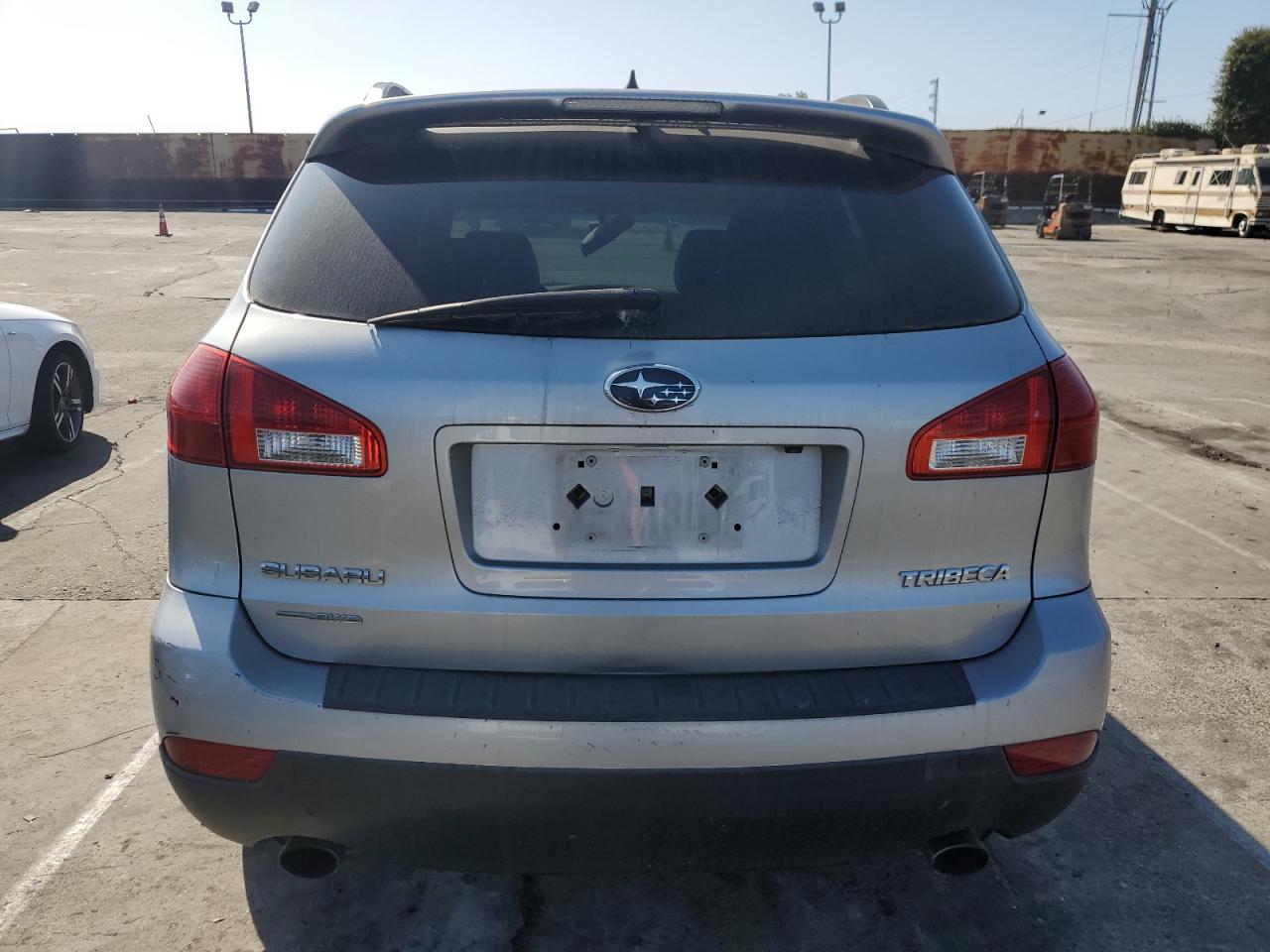 2012 Subaru Tribeca - Image 6