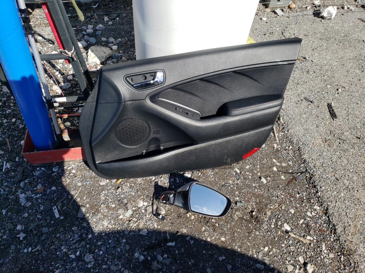 2014 Kia Forte - Image 12