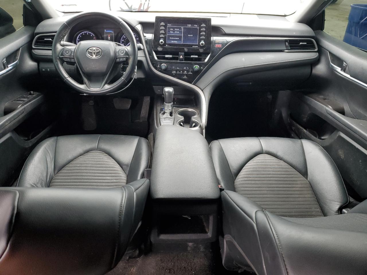 2022 Toyota Camry - Image 8