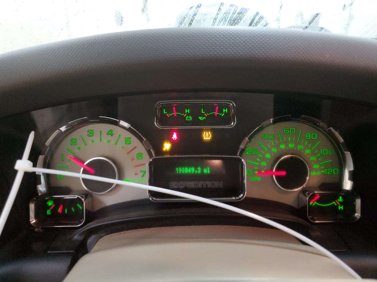 2007 Ford Expedition - Image 9