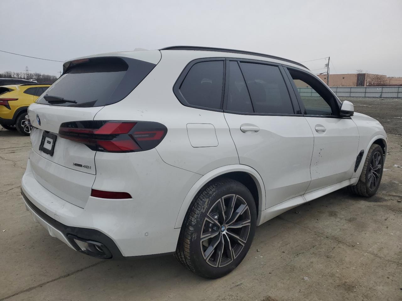 2024 BMW X5 - Image 3