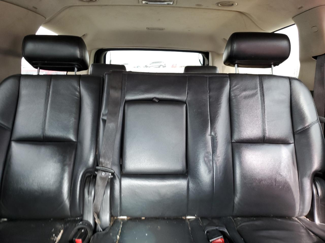 2007 Chevrolet Suburban K1500 VIN: 1GNFK16Y67R424187 Lot: 45198075