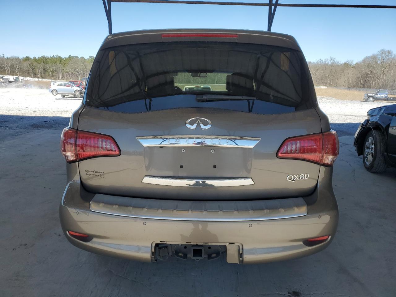 2016 Infiniti QX80 - Image 6