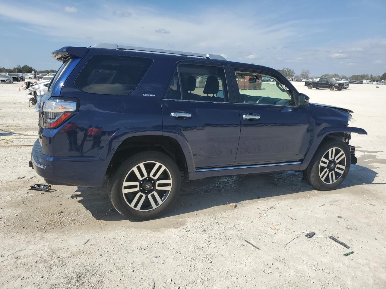 2018 Toyota 4Runner - Image 3