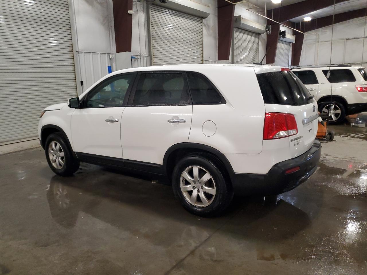 2012 Kia Sorento - Image 2