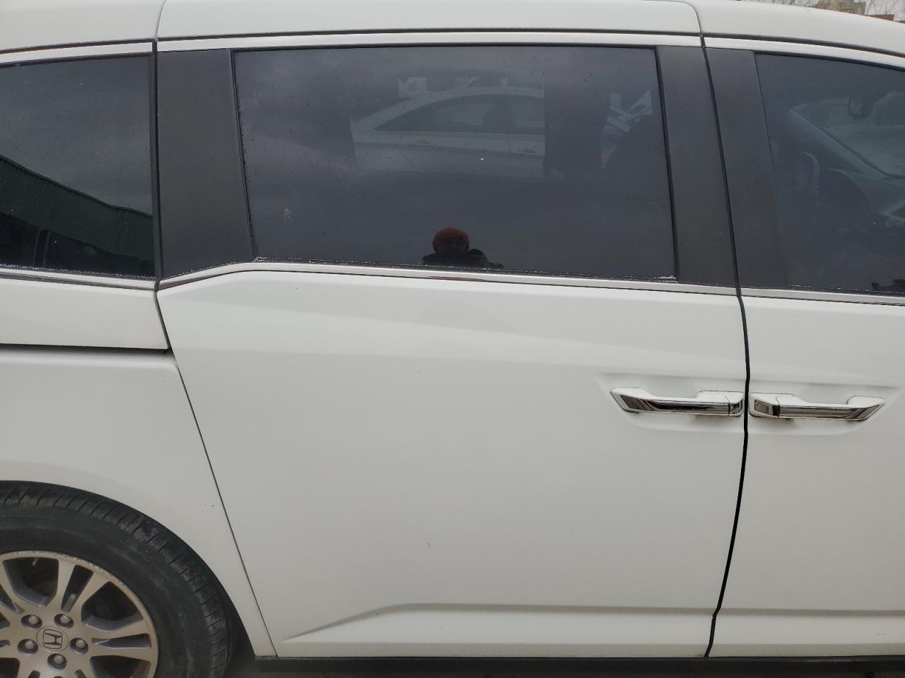 2012 Honda Odyssey - Image 11