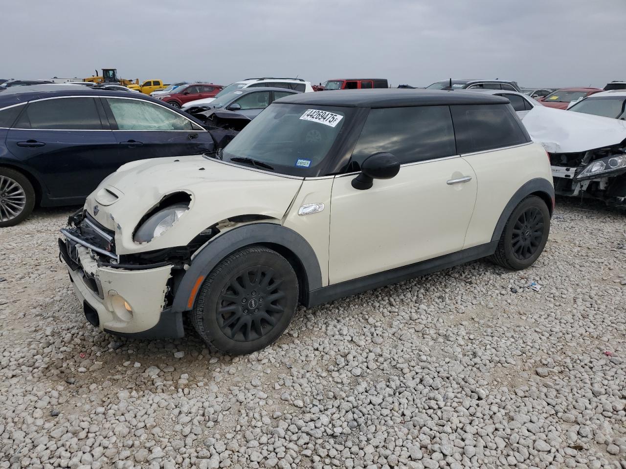 2017 MINI Cooper - Image 1
