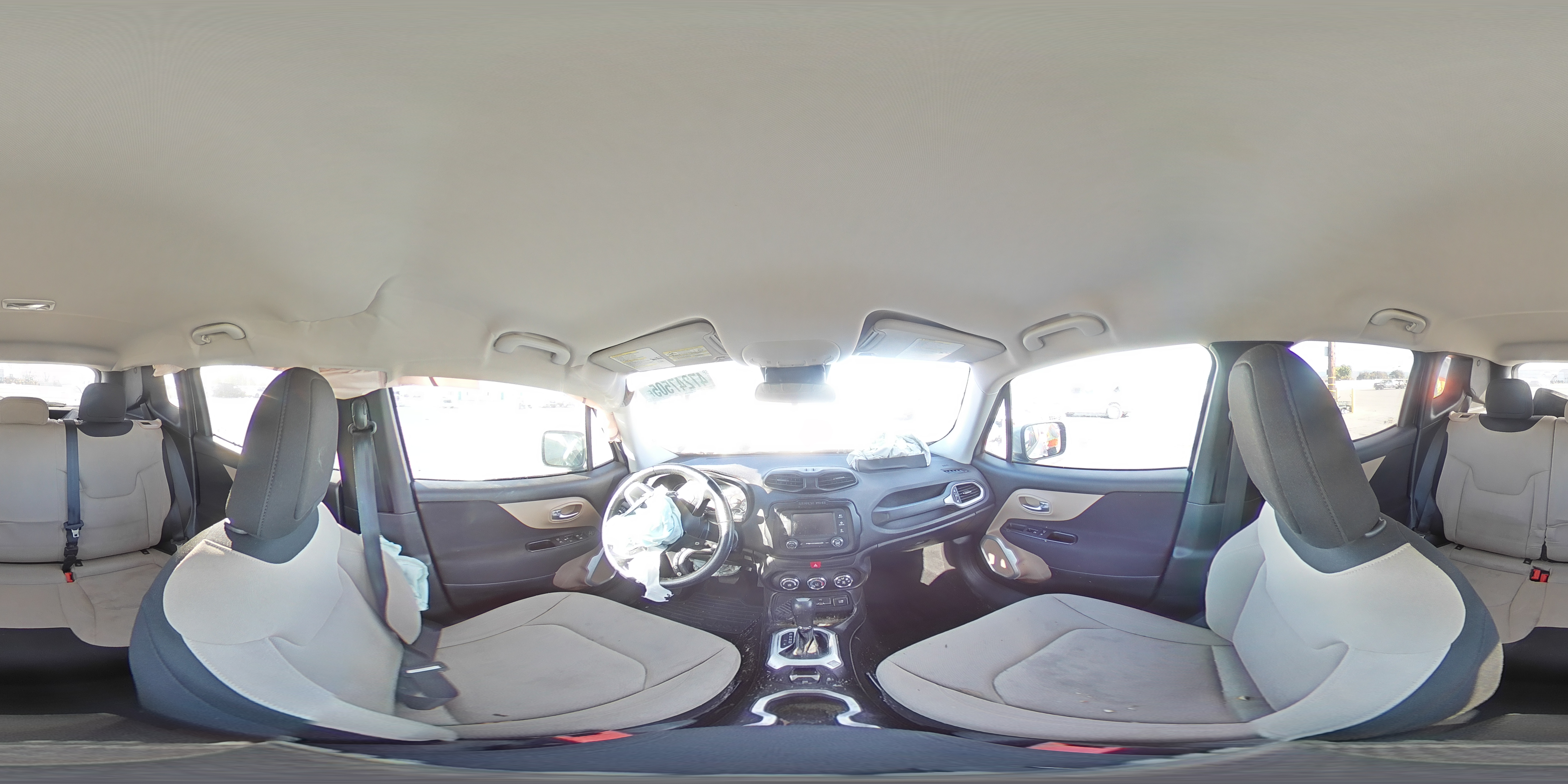 2016 Jeep Renegade - Image 13
