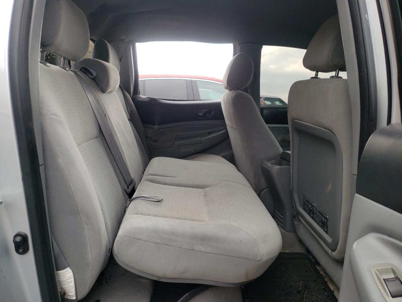 2007 Toyota Tacoma - Image 10
