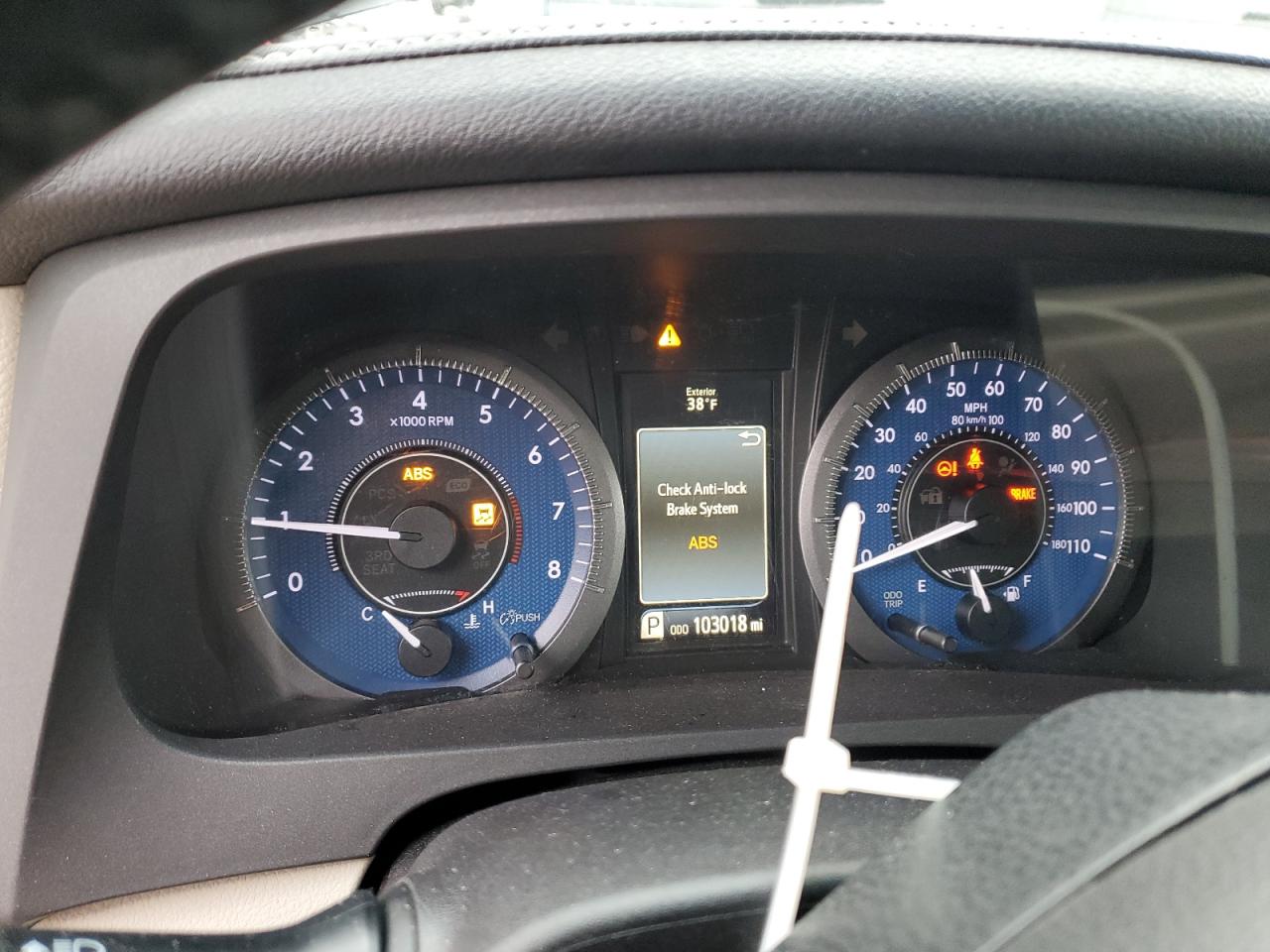 2015 Toyota Sienna - Image 9