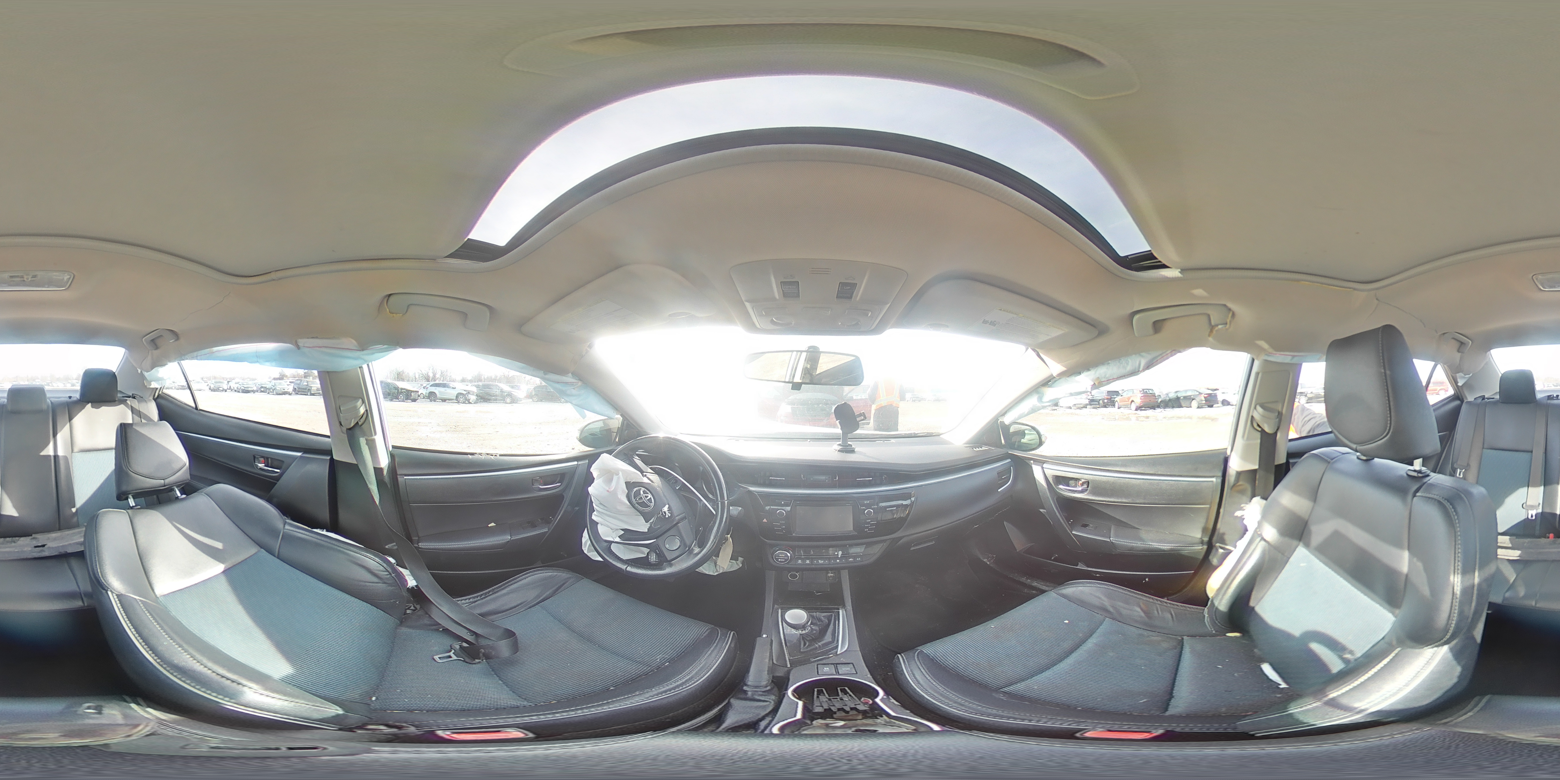 2014 Toyota Corolla - Image 13