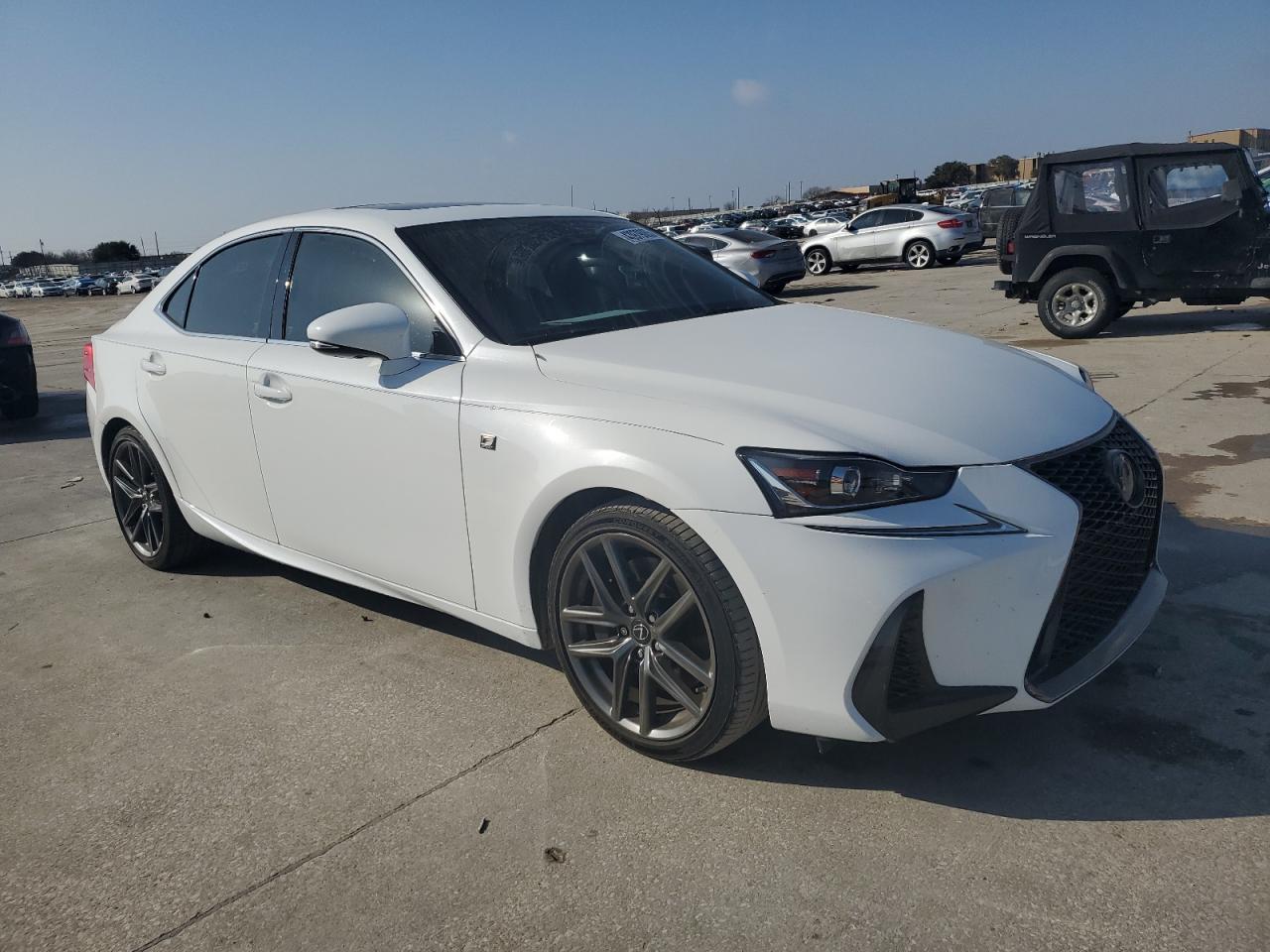 2018 Lexus IS - Image 4