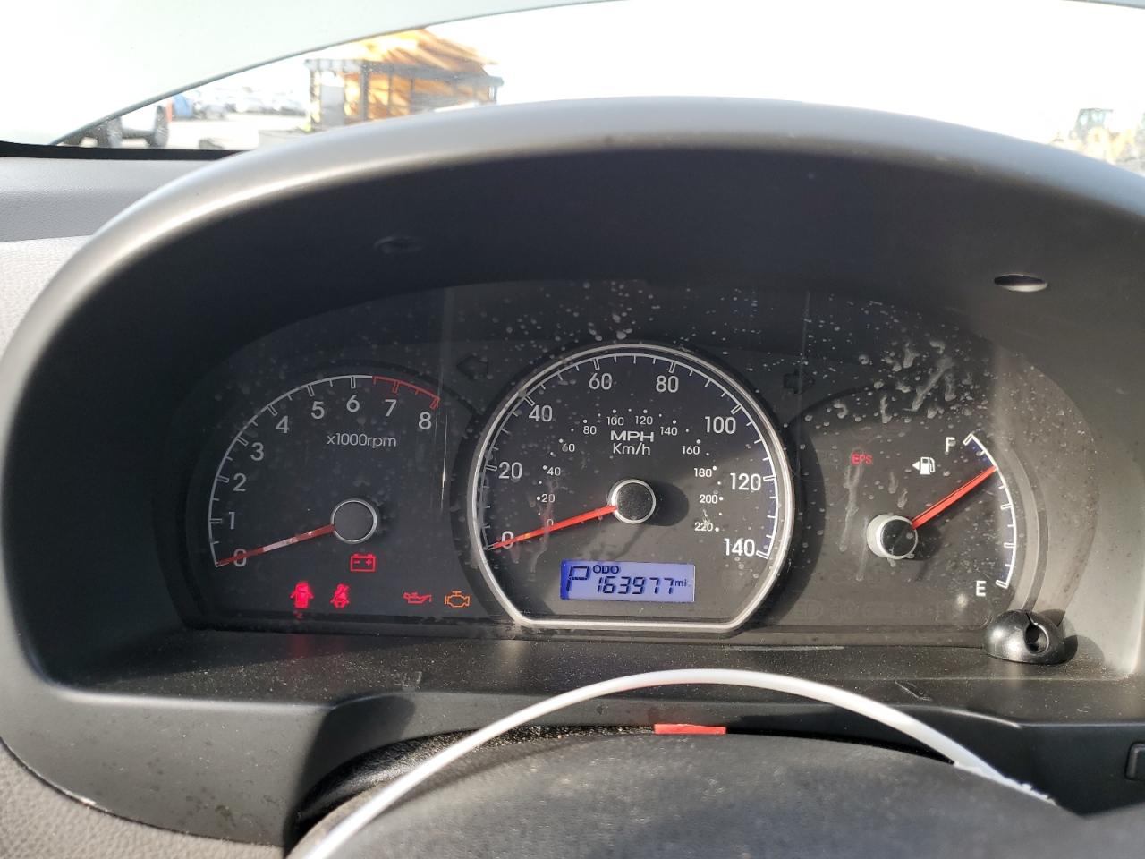 2010 Hyundai Elantra - Image 9