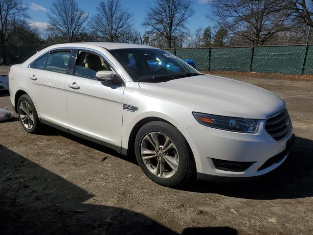  FORD TAURUS 2018 Biały
