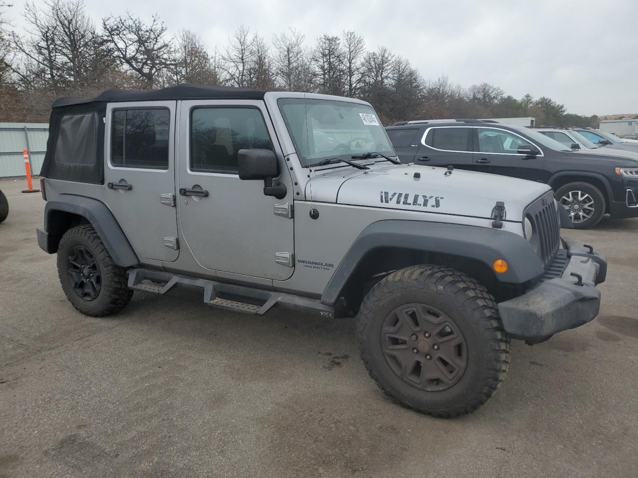 2017 Jeep Wrangler - Image 4