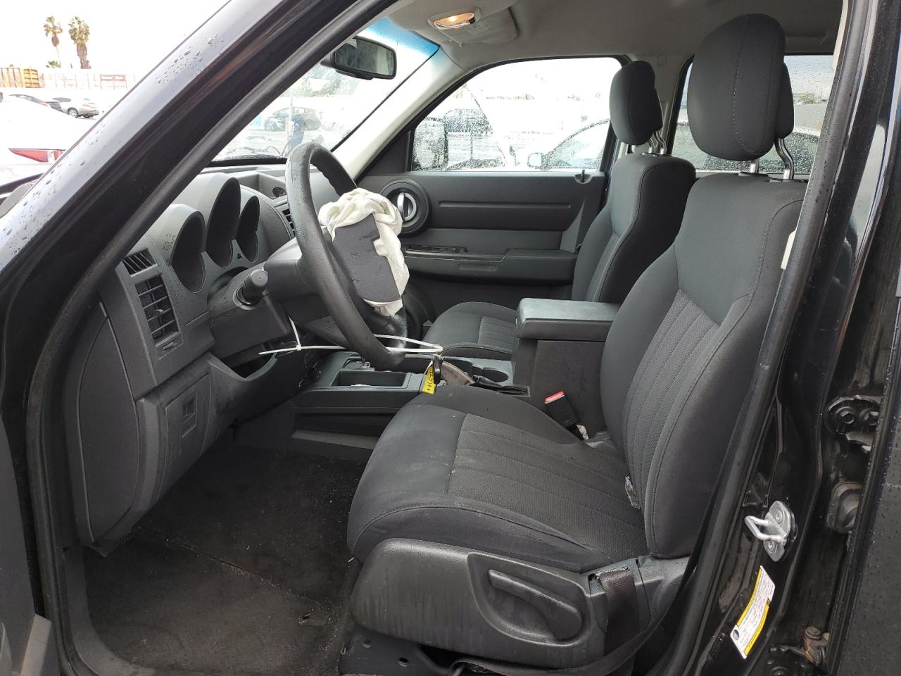 2011 Dodge Nitro - Image 7