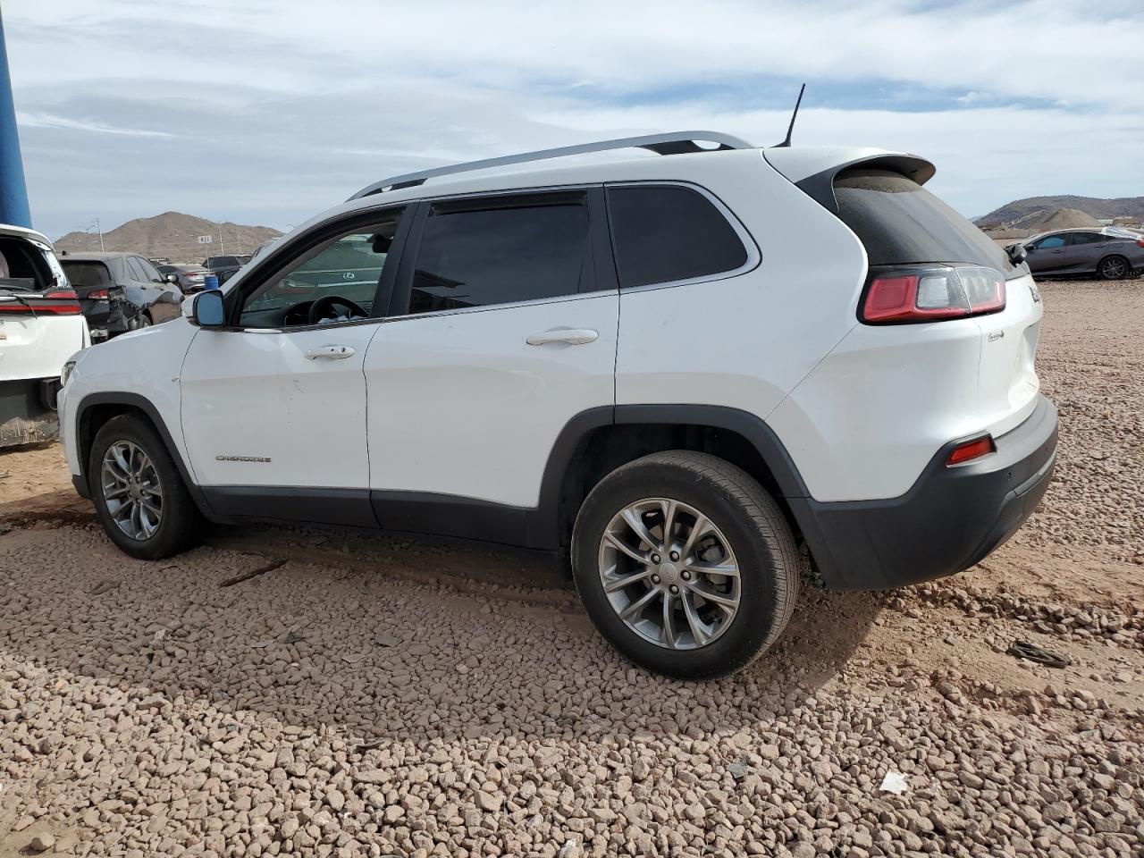 2019 Jeep Grand Cherokee - Image 2