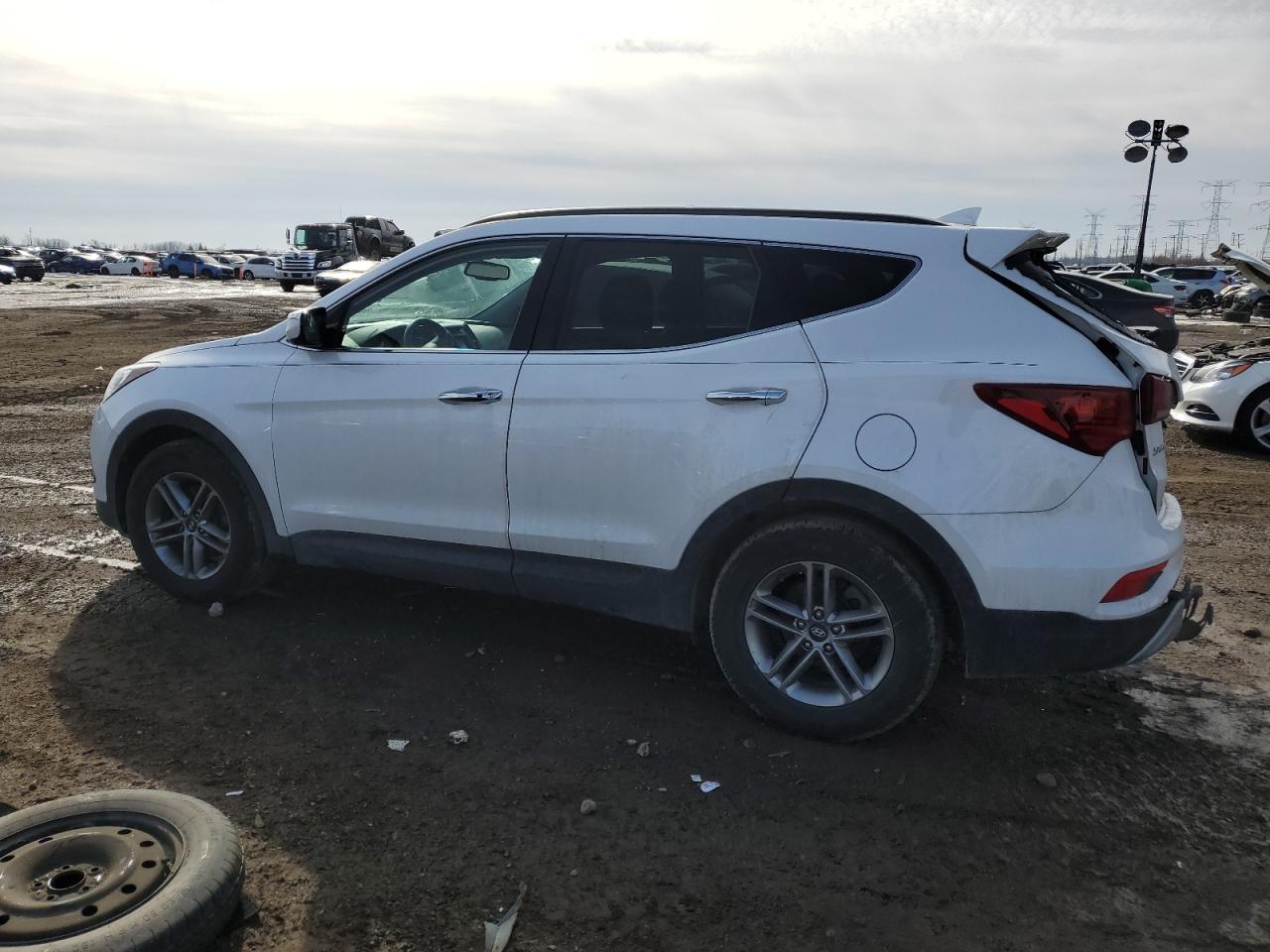 2018 Hyundai Santa Fe - Image 2