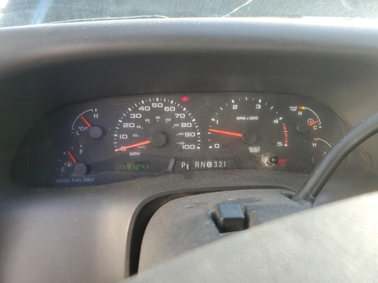 2003 Ford F350 - Image 9