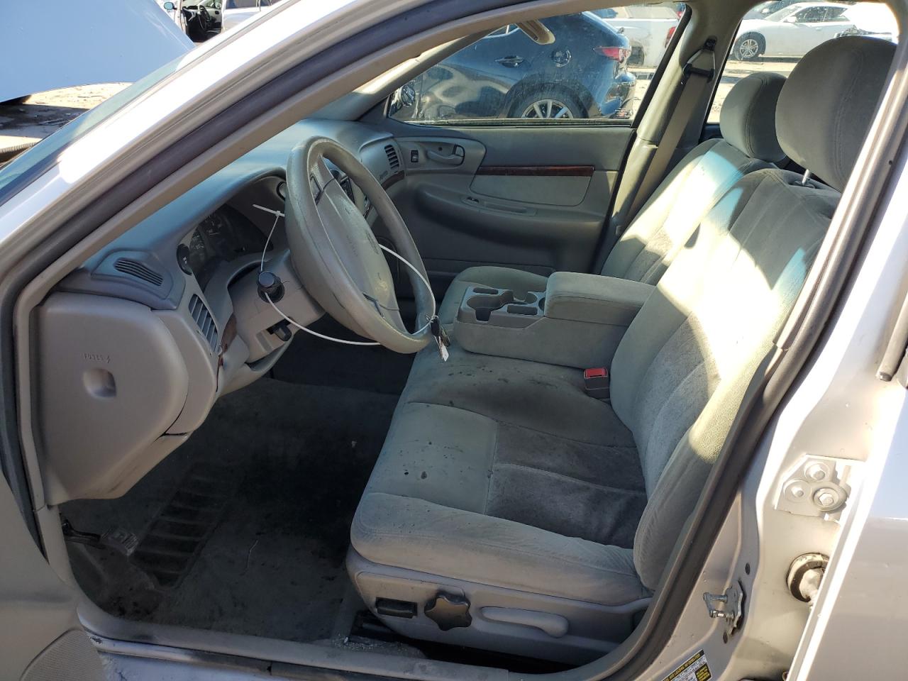 2004 Chevrolet Impala - Image 7