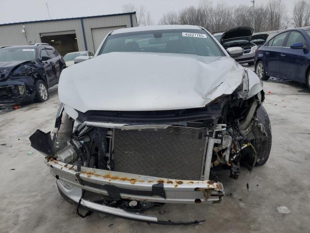  FORD TAURUS 2018 Srebrny