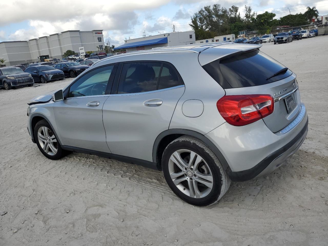 2016 Mercedes-Benz GLA-klasse - Image 2