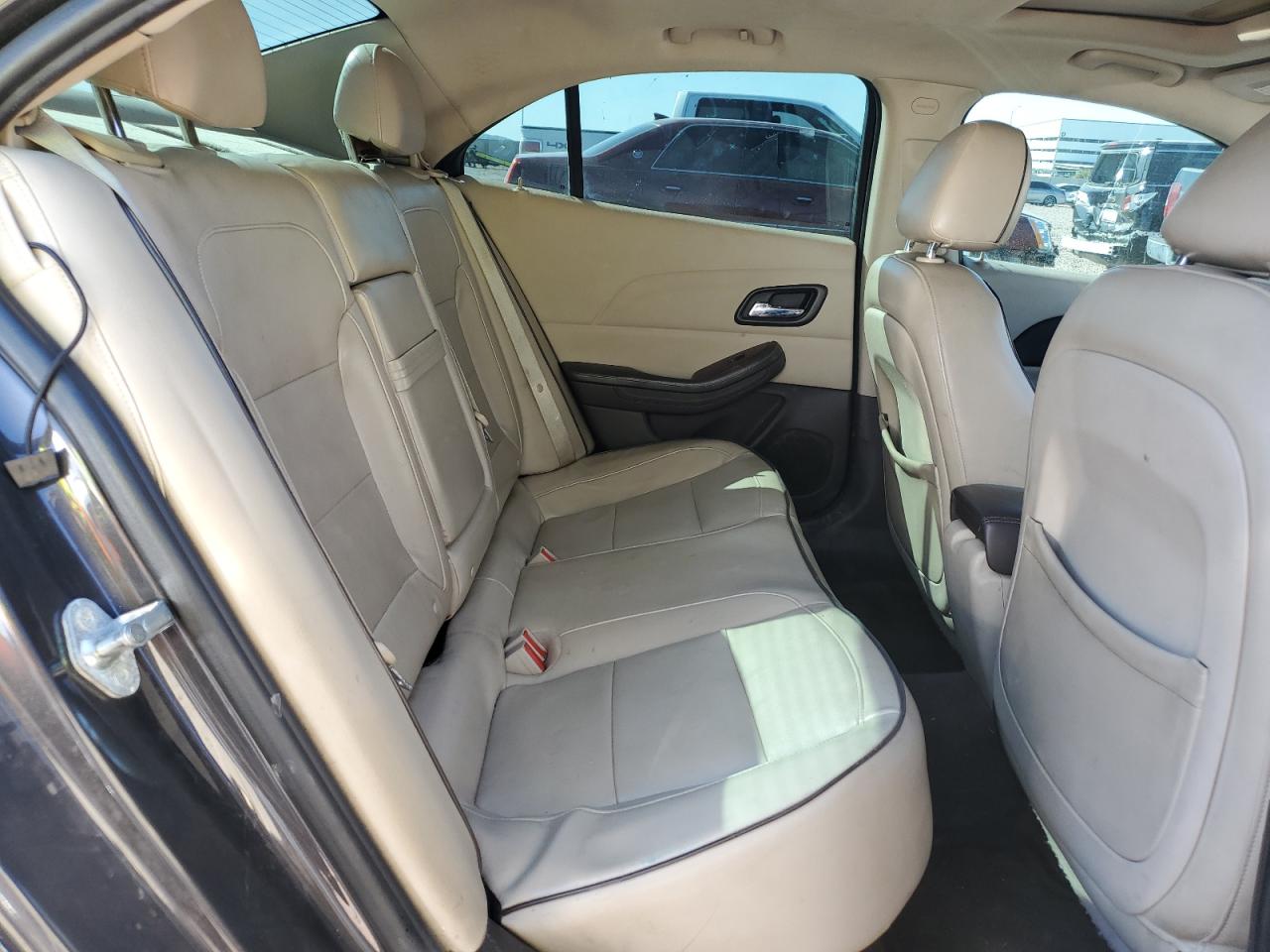 2013 Chevrolet Malibu - Image 10