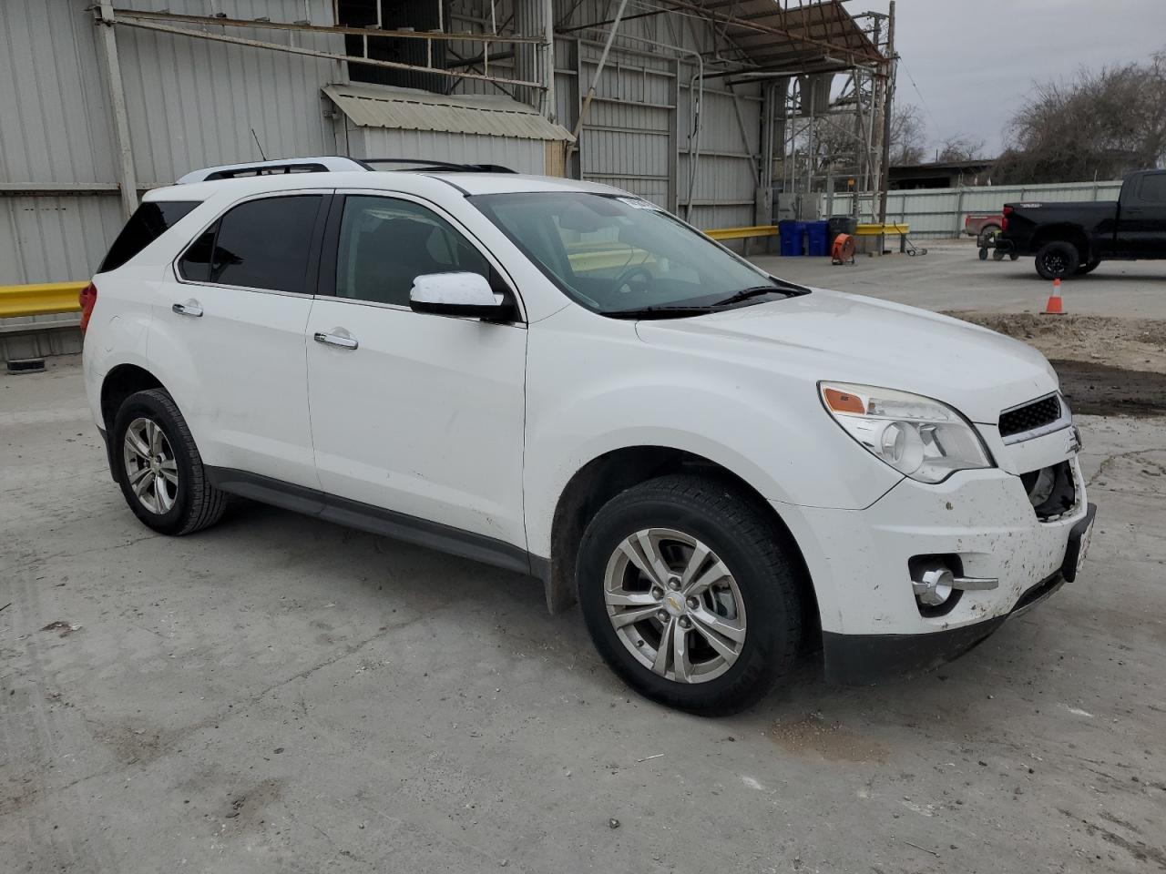 2012 Chevrolet Equinox - Image 4