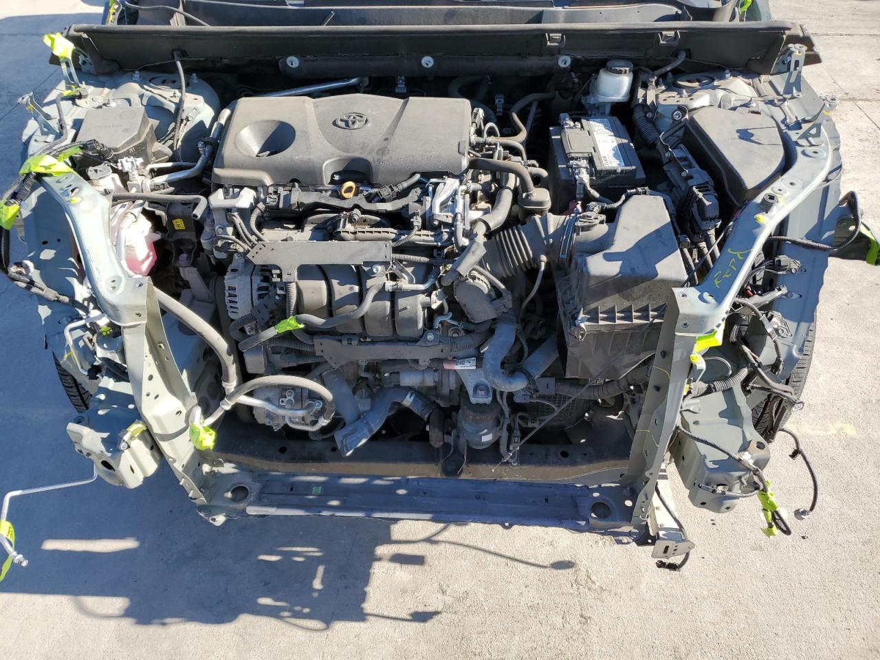 2019 Toyota RAV 4 - Image 12