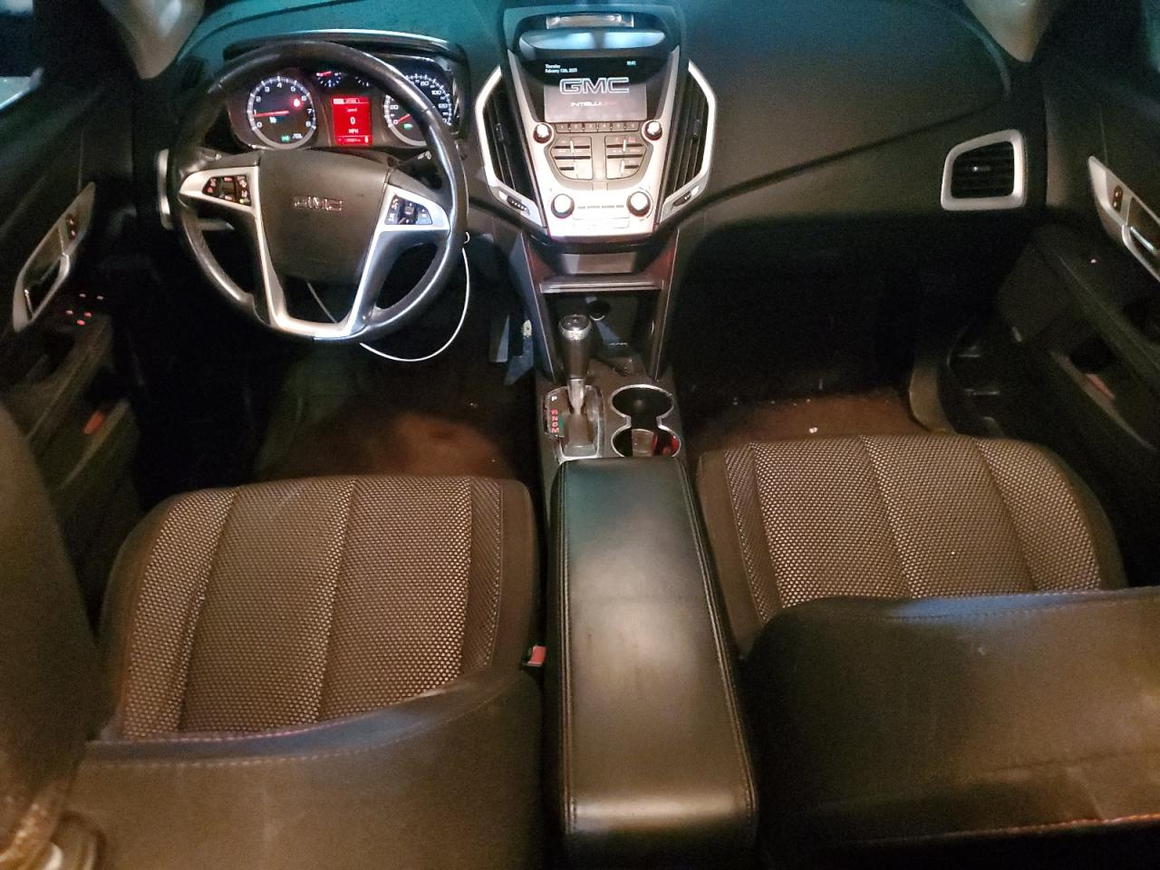 2016 GMC Terrain - Image 8