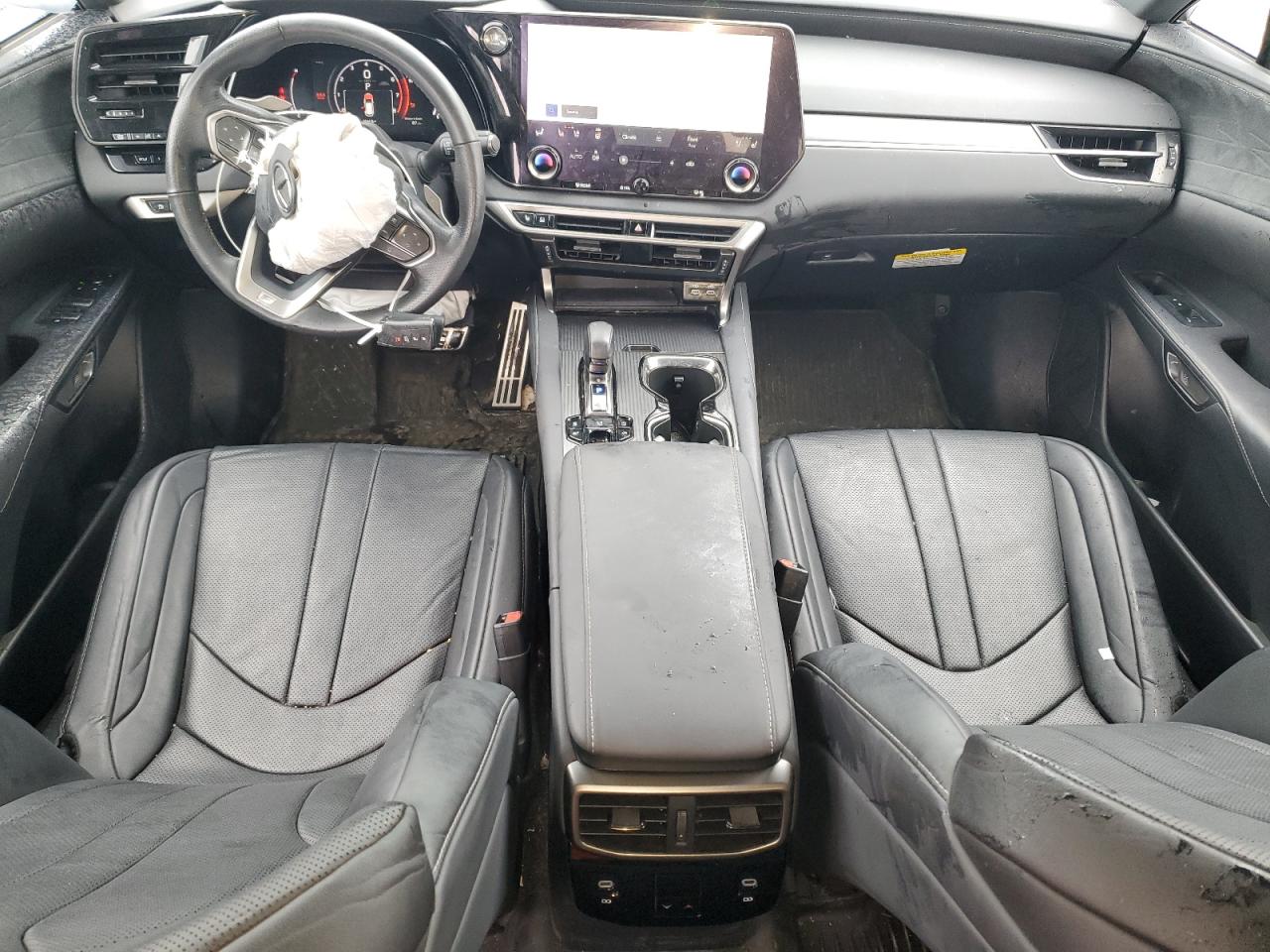 2023 Lexus RX - Image 8