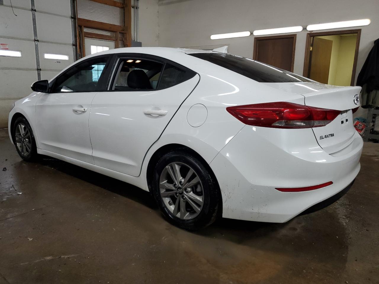 2018 Hyundai Elantra - Image 2