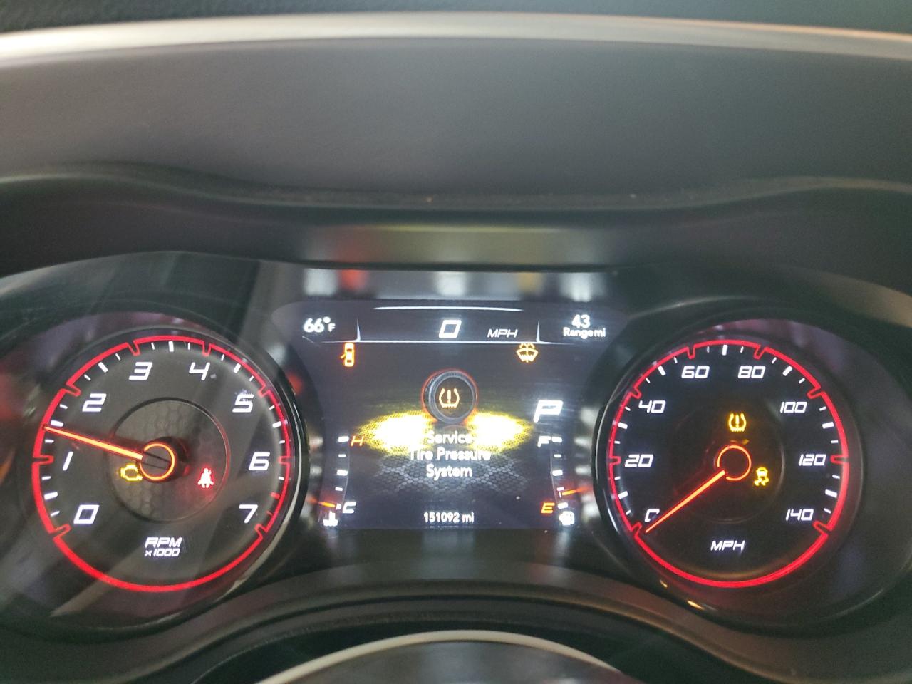 2019 Dodge Charger - Image 9