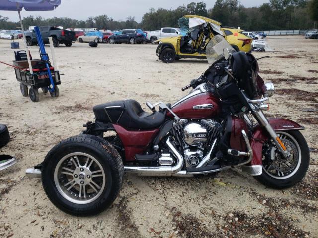 2015 Harley-Davidson Flhtcutg Tri Glide Ultra